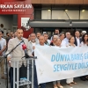 Konak’ta Güvercinler Barış Umuduyla Uçtu