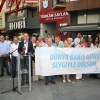 Konak’ta Güvercinler Barış Umuduyla Uçtu