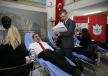 ​Başkan Batur, Kan Bağışı Kampanyası Başlattı