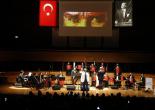 ATATÜRK Destanı Ayakta Alkışlandı