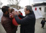  Başkan Batur Çadır Kentten Seslendi: Yeni Bir Deprem Eylem Planı Şart