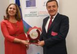 Batur, En Roman Dostu Belediye Başkanı  Ödülünü Aldı
