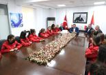 Konak’ın U-13 Kız Futbol Takımı Türkiye Finalinde